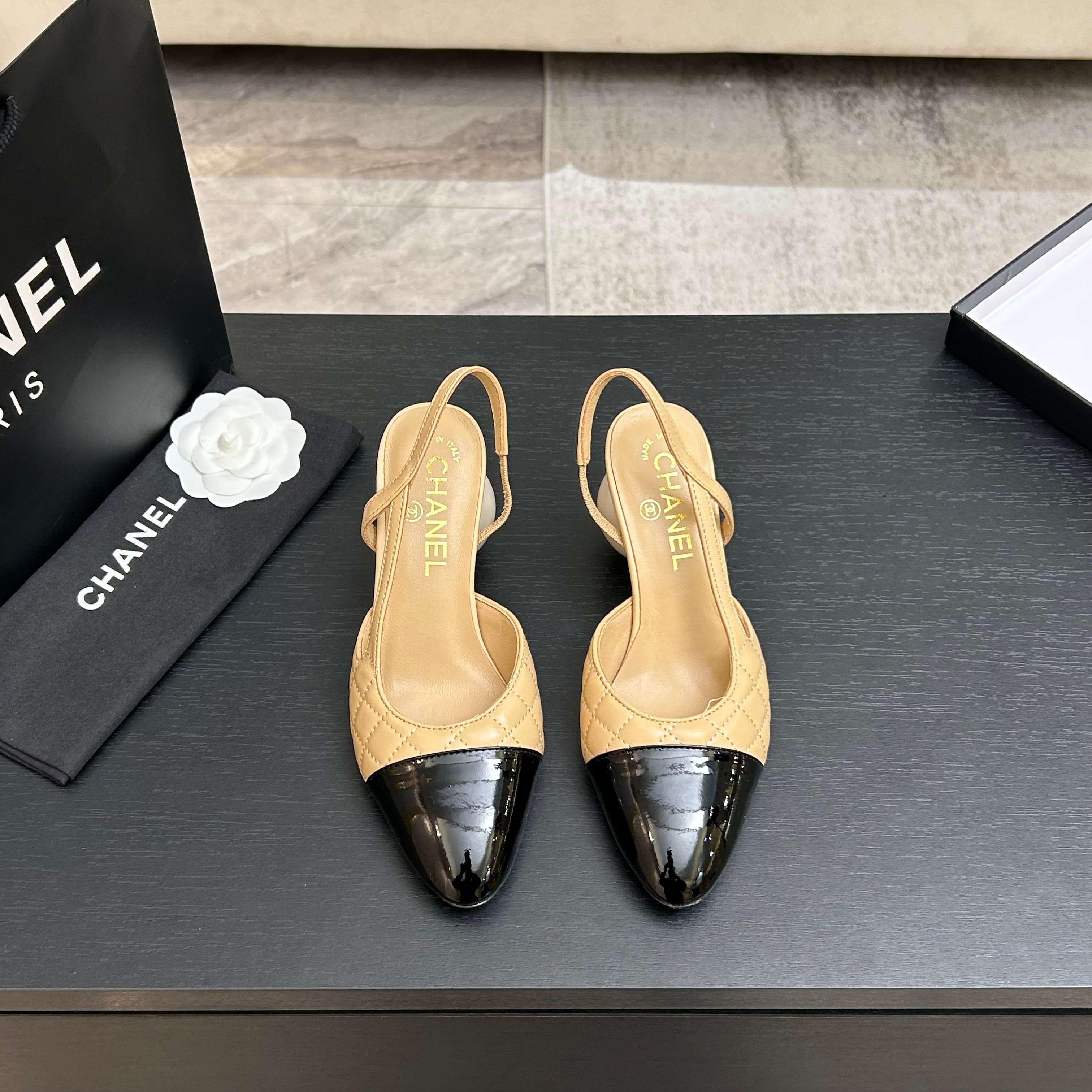 Women's high heels
